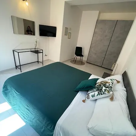 ベッド・アンド・ブレックファスト Piazza Angioina