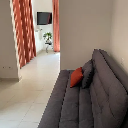 Piazza Angioina ベッド・アンド・ブレックファスト