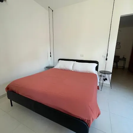 B&B Piazza Angioina 라킬라