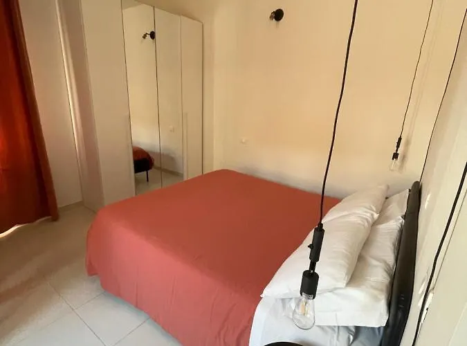 Piazza Angioina 住宿加早餐酒店